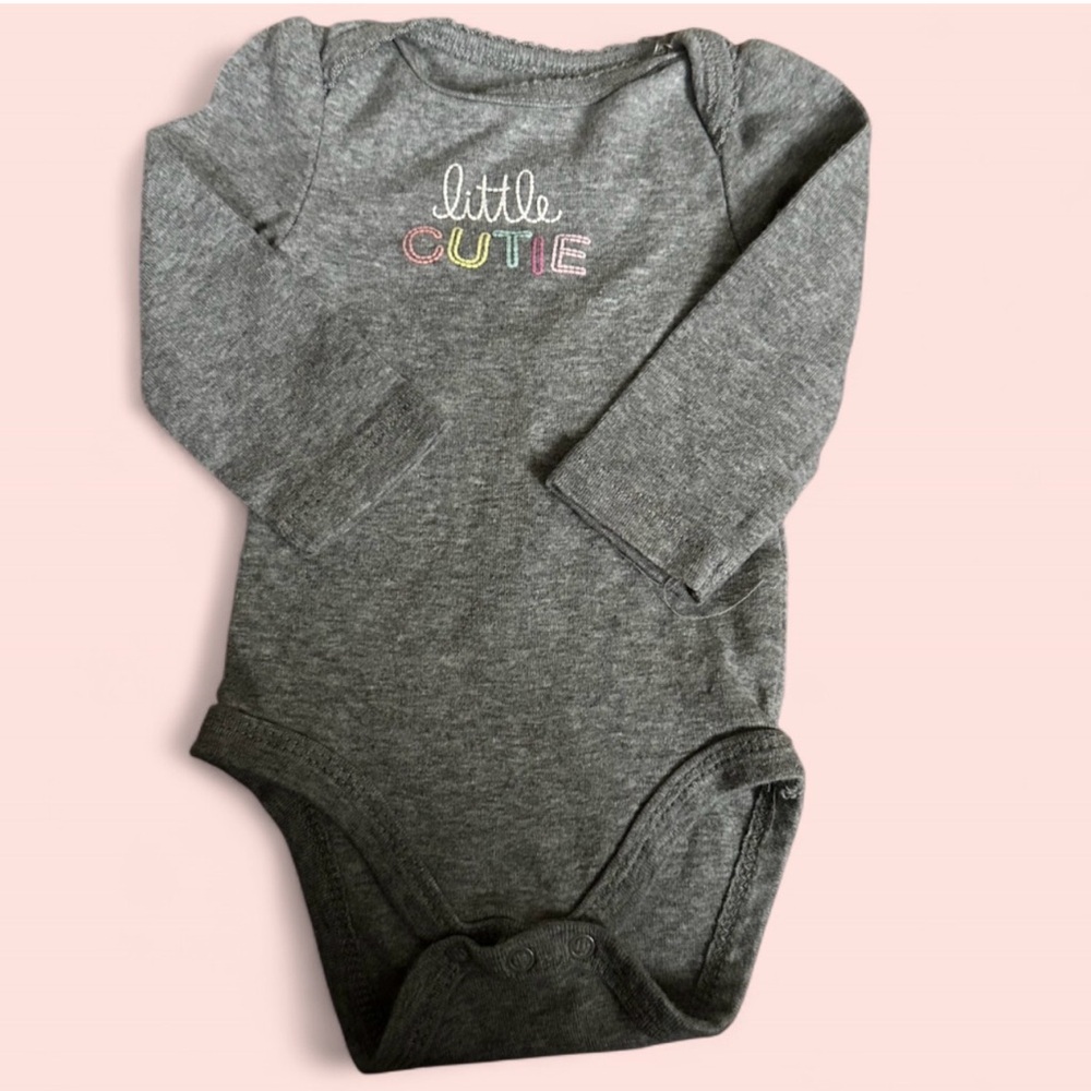 Bloom & Snuggle Baby Onesie Bundle| 14 Preloved Favorites| BabyGirls Style
